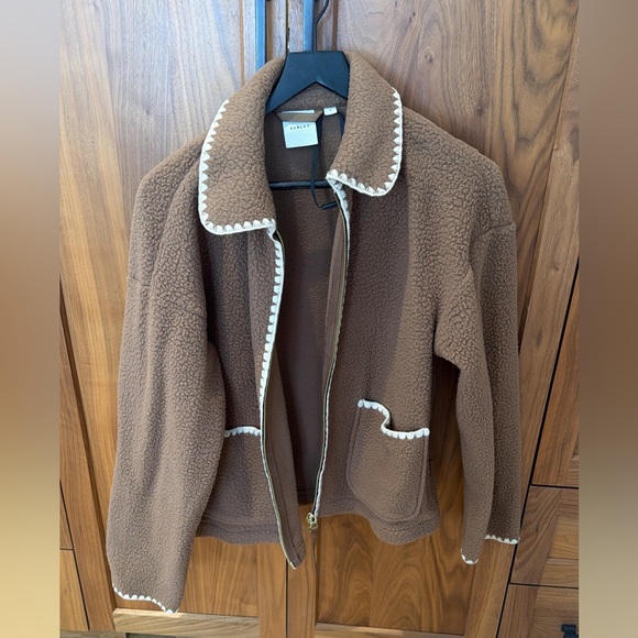 Varley Jackets & Blazers - Varley Brown Teddy Jacket with Cream Accents